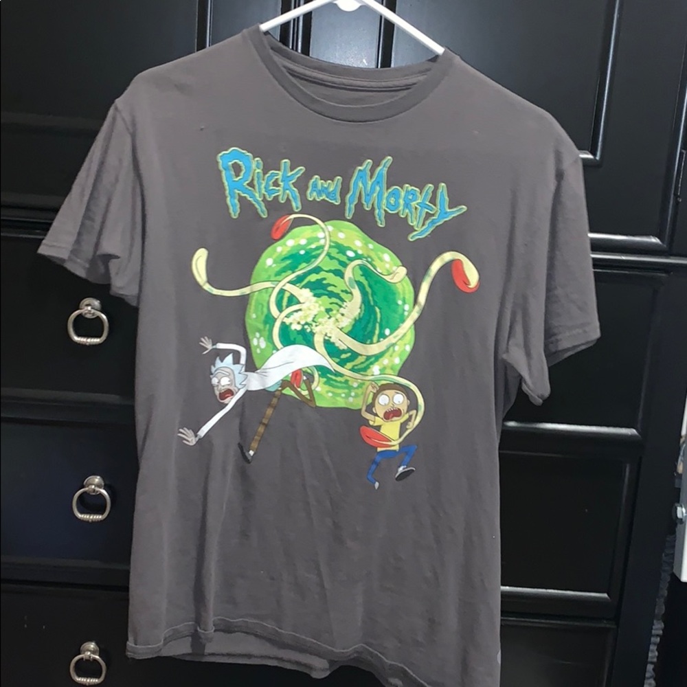 Rick & Morty Tee